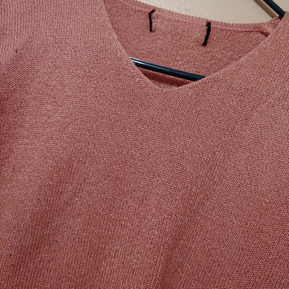 sweater - Picture 2 of 3